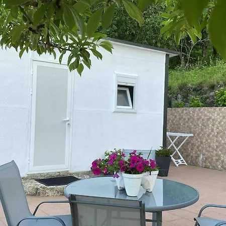 Le Petit Paradis